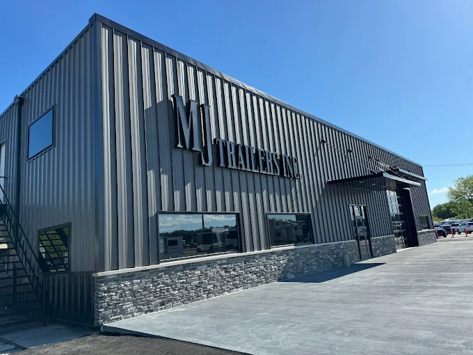 MJ Trailers building side view